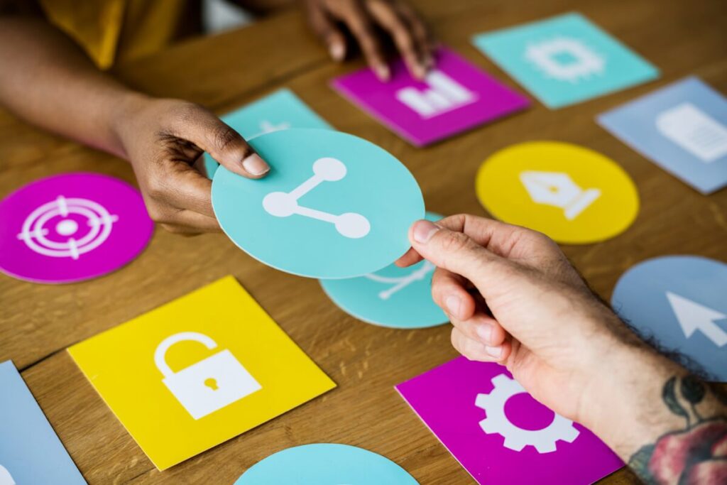 React Native social networking apps